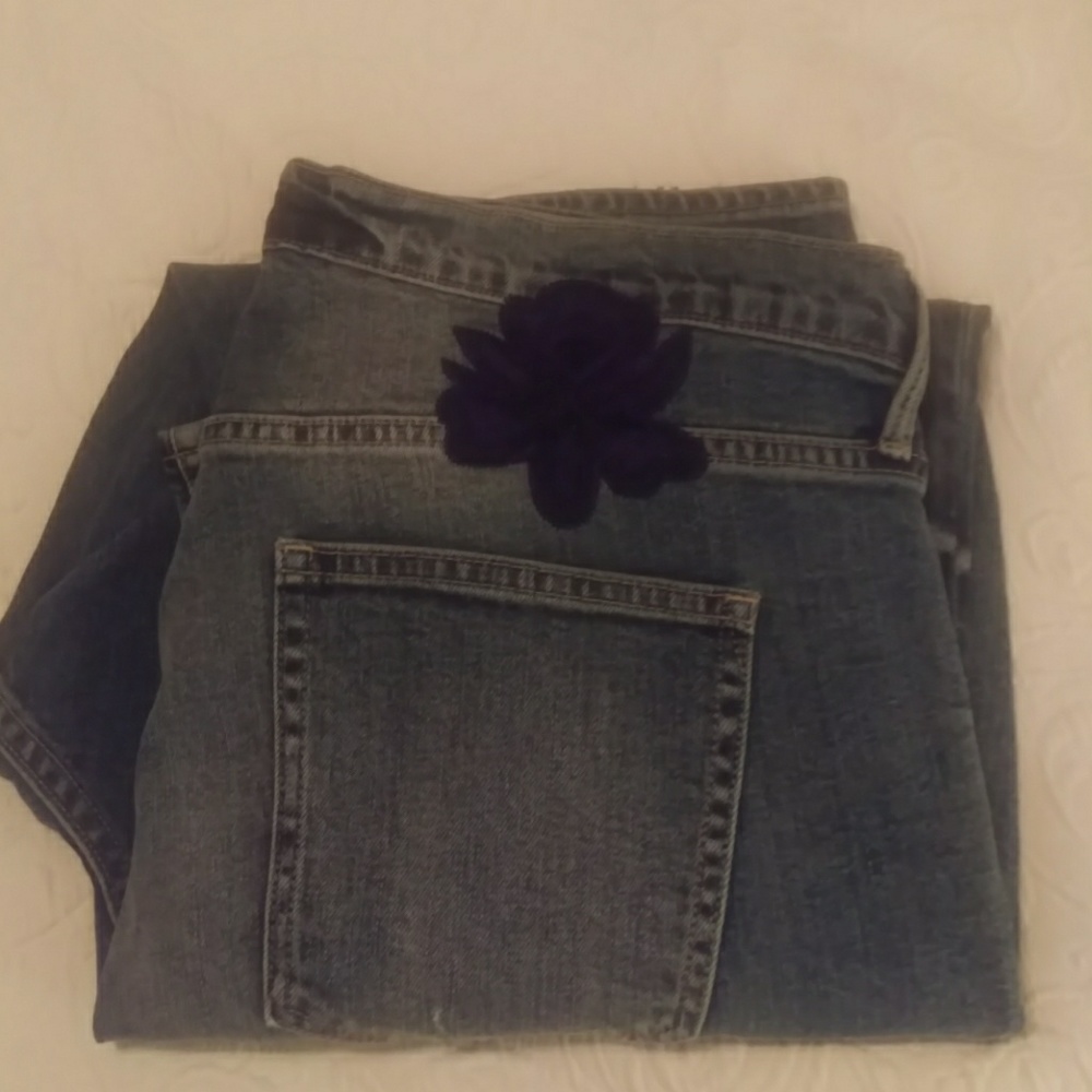 Gap embroidered boyfriend jeans